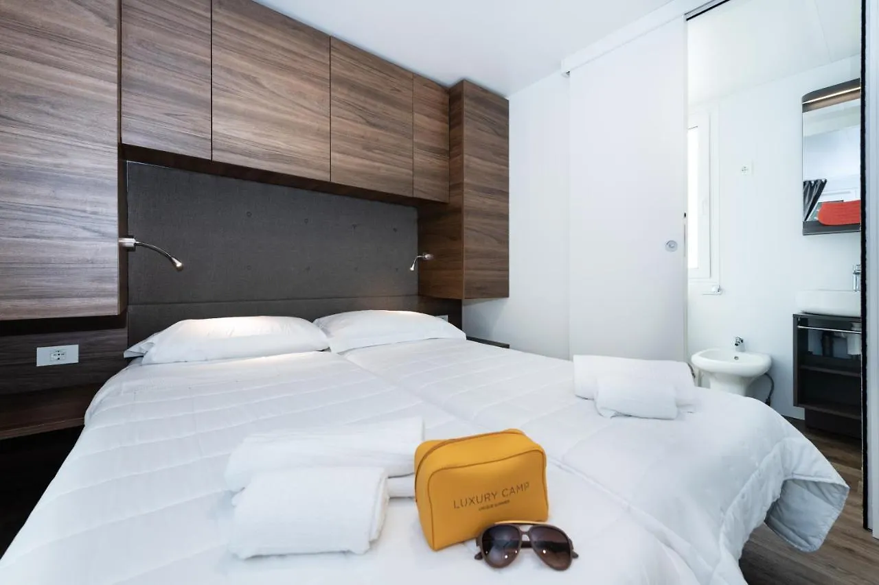 Luxury Camp At Union Lido Hotel Cavallino-Treporti 5*,  Italy