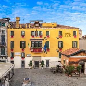 Unahotels Ala Venezia-adults 16 *** Venecia