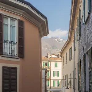 Wine Not In Centre Apartment Como