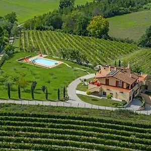 https://il-gufo-del-chianti.it-tuscanyhotel.com