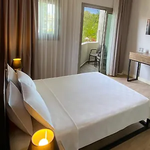 Otel Sahil Butik Çeşme