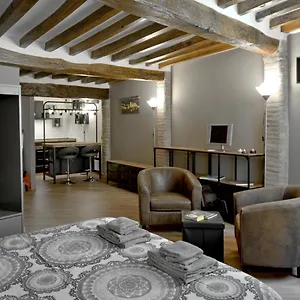 Fontana Apartment Parma